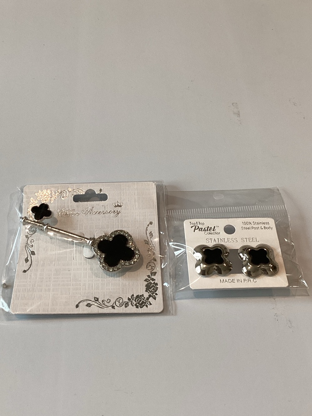 Black Clover Brooch and Stud Earrings Set - Unbranded Stainless Steel